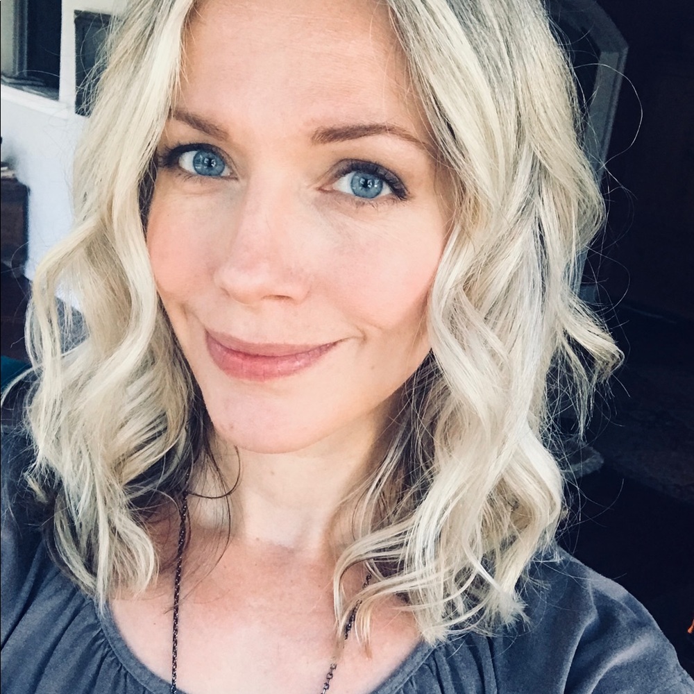 Meet your Posher, Cori